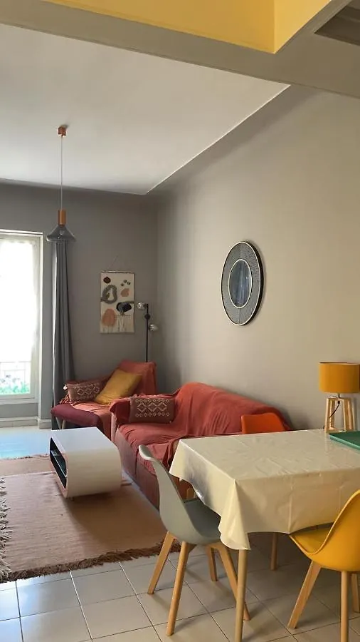 Appartement Au Centre De Nice
